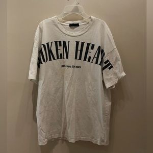 Bershka white r-shirt | size M